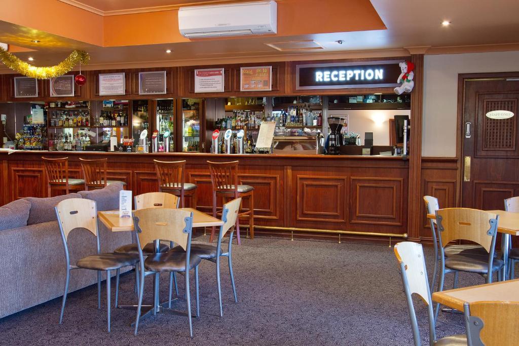 Enfield Hotel Adelaide Bagian luar foto