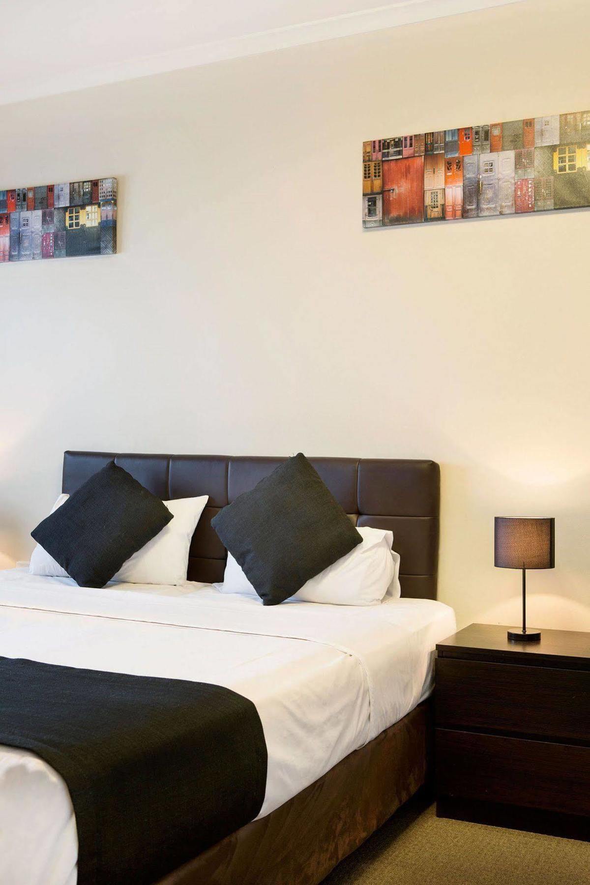 Enfield Hotel Adelaide Bagian luar foto