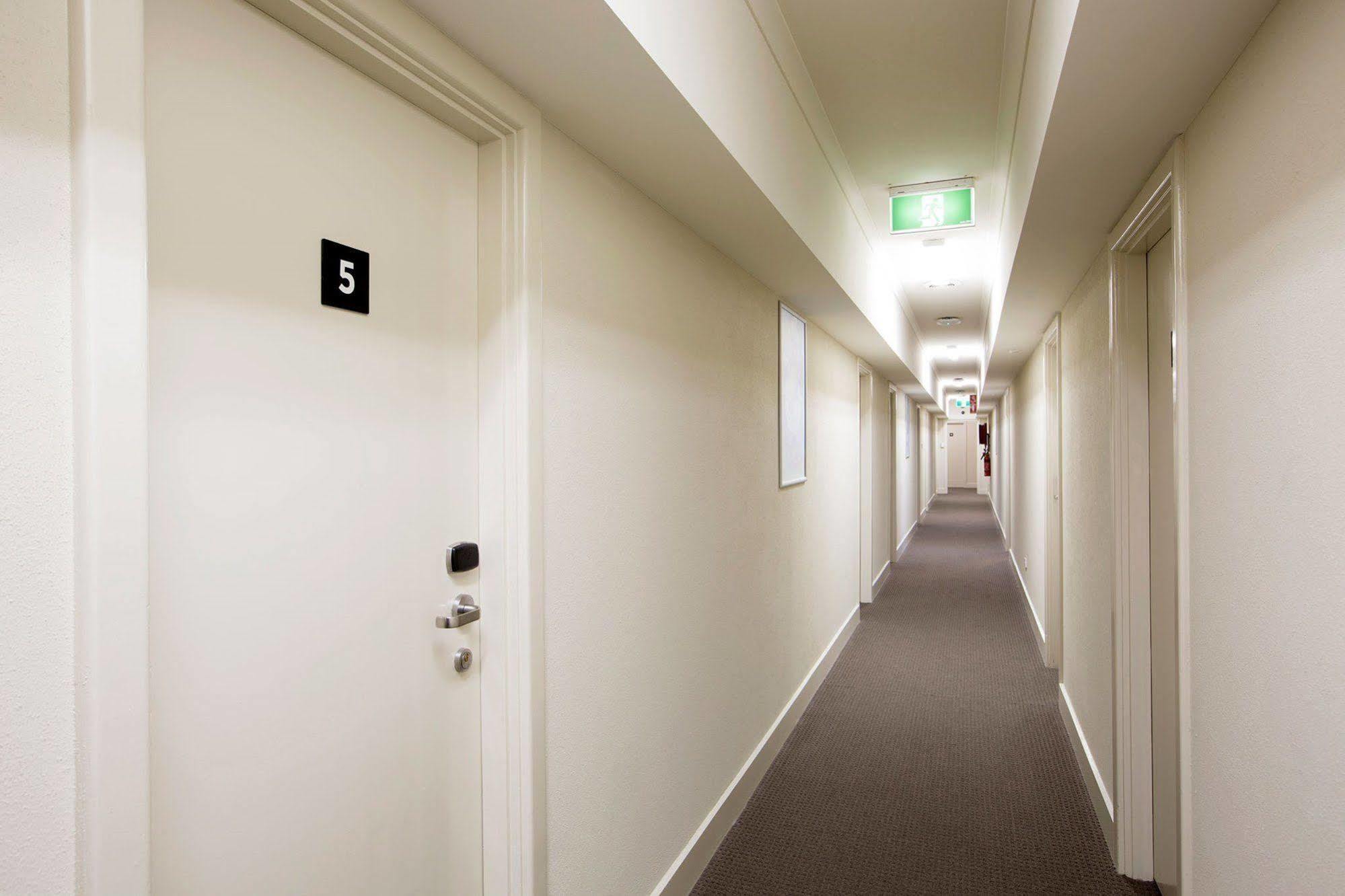 Enfield Hotel Adelaide Bagian luar foto